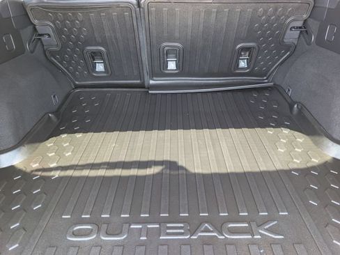 Certified 2025 Subaru Outback Limited XT AWD/4WD image 21