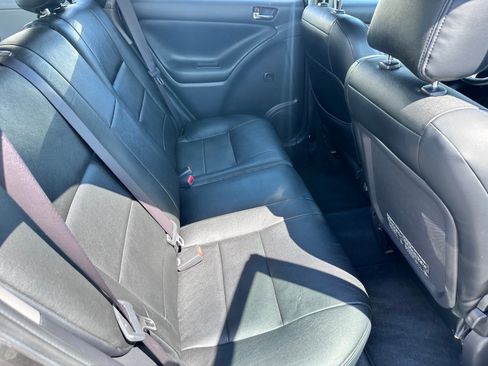 Used 2005 Toyota Matrix XR FWD image 9