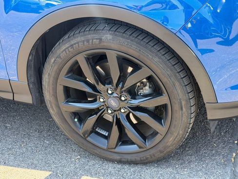 Used 2017 Ford Escape SE w/ SE Sport Appearance Package FWD image 7