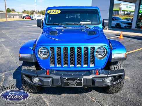 Used 2021 Jeep Gladiator Rubicon image 2