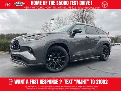 Used 2023 Toyota Highlander Platinum