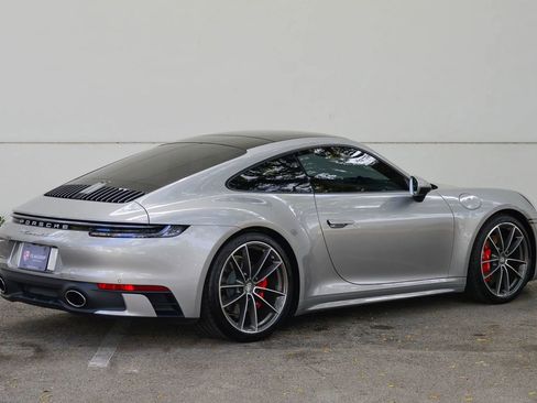 Used 2024 Porsche 911 Carrera 4S image 15