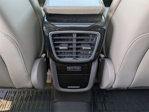 Used 2022 Lincoln Nautilus Reserve w/ Monochromatic Package image 19