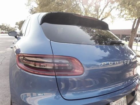 Used 2018 Porsche Macan Sport Edition image 21