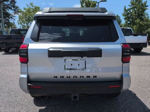 Certified 2026 Toyota 4Runner TRD Off-Road Premium AWD/4WD image 5