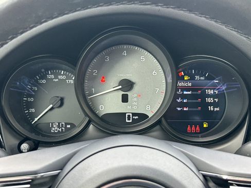 Used 2025 Porsche Macan S image 29