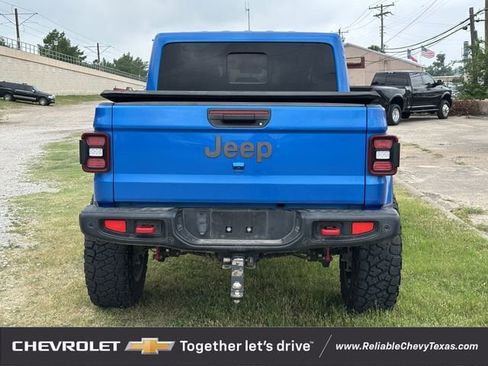 Used 2020 Jeep Gladiator Rubicon AWD/4WD image 4