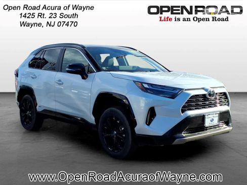 Used 2025 Toyota RAV4 XSE w/ Weather Package AWD/4WD image 1