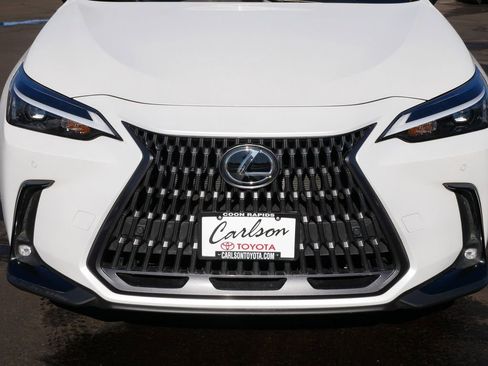 Used 2024 Lexus NX 350 AWD image 9
