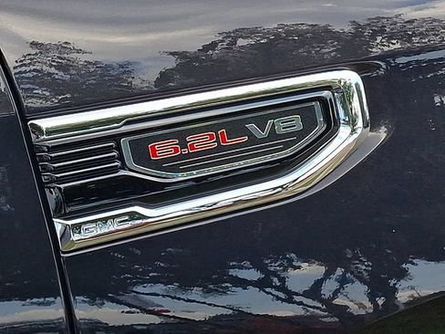 Used 2024 GMC Sierra 1500 Denali w/ Technology Package AWD/4WD image 27