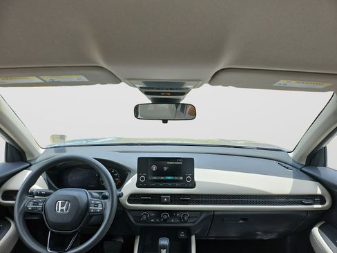 Used 2023 Honda HR-V LX image 18