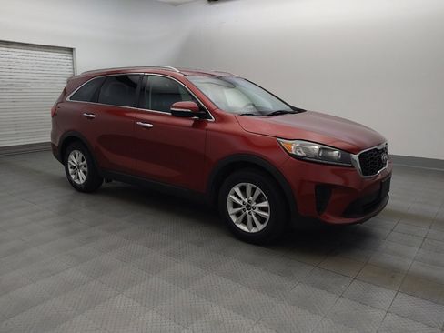 Used 2019 Kia Sorento FWD V6 w/ LX V6 Convenience Package image 11