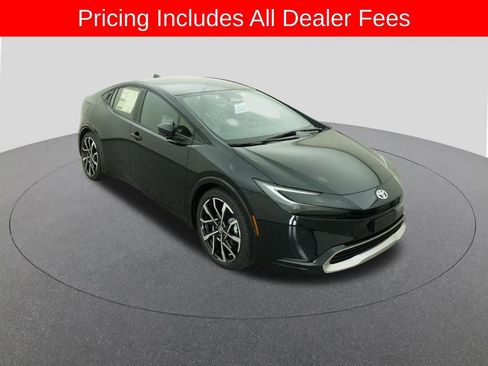New 2026 Toyota Prius Plug-In Hybrid FWD image 13