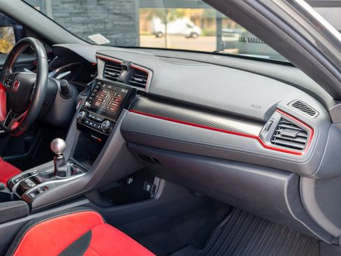 Used 2019 Honda Civic Type R image 31