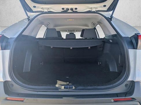 Used 2021 Toyota RAV4 XLE image 7