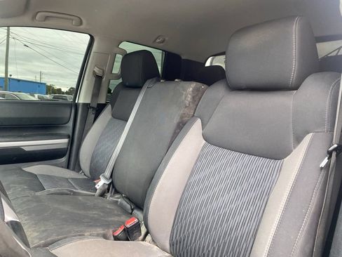 Used 2016 Toyota Tundra SR5 AWD/4WD image 9