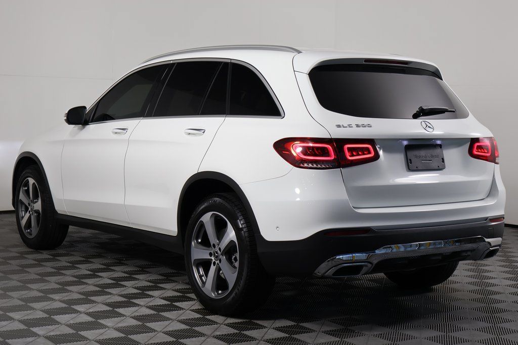 Used 2021 Mercedes-Benz GLC 300 image 6
