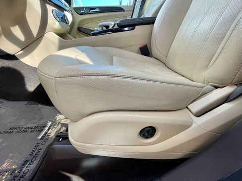 Used 2017 Mercedes-Benz GLS 450 4MATIC image 31