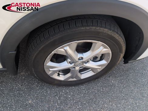 Used 2024 Honda HR-V LX image 10