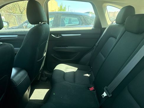 Used 2019 MAZDA CX-5 Sport AWD/4WD image 4