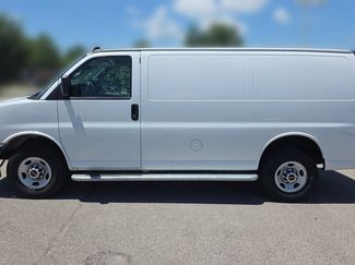 Used 2024 GMC Savana 2500 w/ Driver Convenience Package RWD video 2