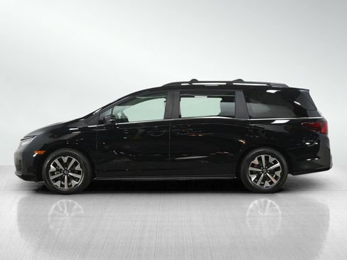 Used 2025 Honda Odyssey EX-L image 2