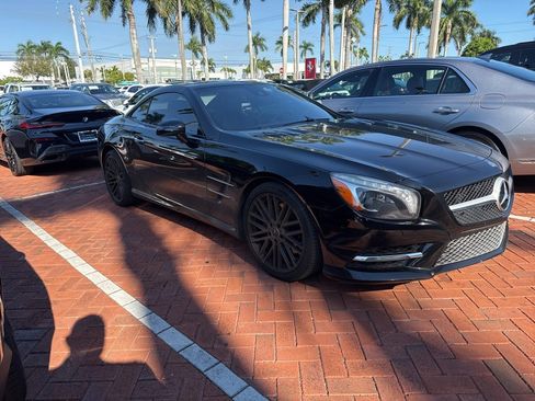 Used 2015 Mercedes-Benz SL 400 image 2