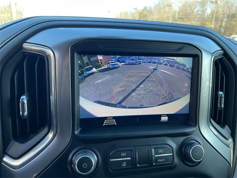 Used 2023 Chevrolet Silverado 2500 LT image 22