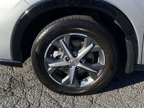 Certified 2024 Honda HR-V EX-L image 8