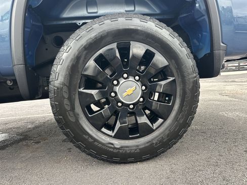 Certified 2024 Chevrolet Silverado 2500 LT w/ Safety Package image 20