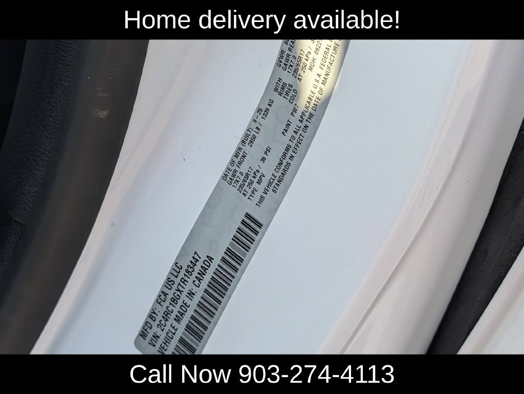 Used 2026 Chrysler Pacifica Select FWD image 39