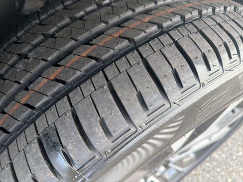 Used 2022 Jeep Grand Cherokee L Overland AWD/4WD image 3