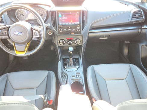 Used 2022 Subaru Crosstrek 2.5i Sport w/ Moonroof Package image 39