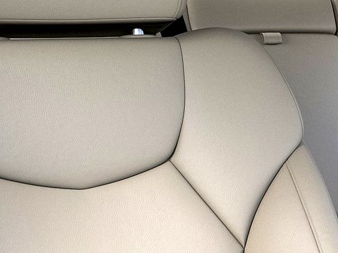 New 2026 Cadillac CT4 Luxury RWD image 21