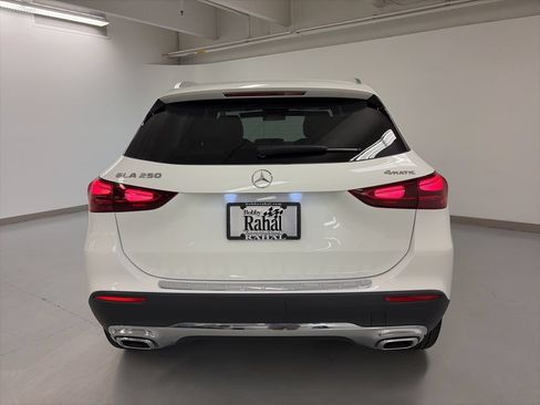Certified 2025 Mercedes-Benz GLA 250 4MATIC image 6