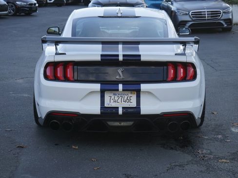 Used 2020 Ford Mustang Shelby GT500 w/ Carbon Fiber Track Pack image 9