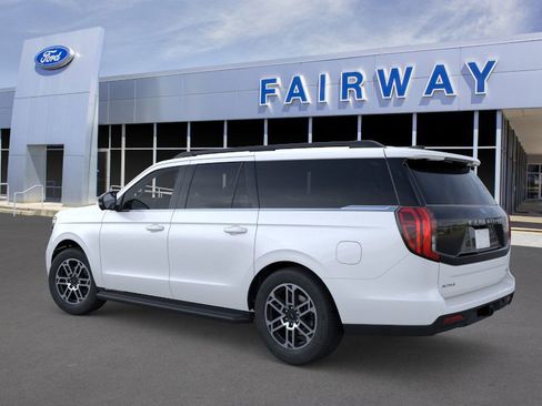 New 2026 Ford Expedition Max Active RWD image 4