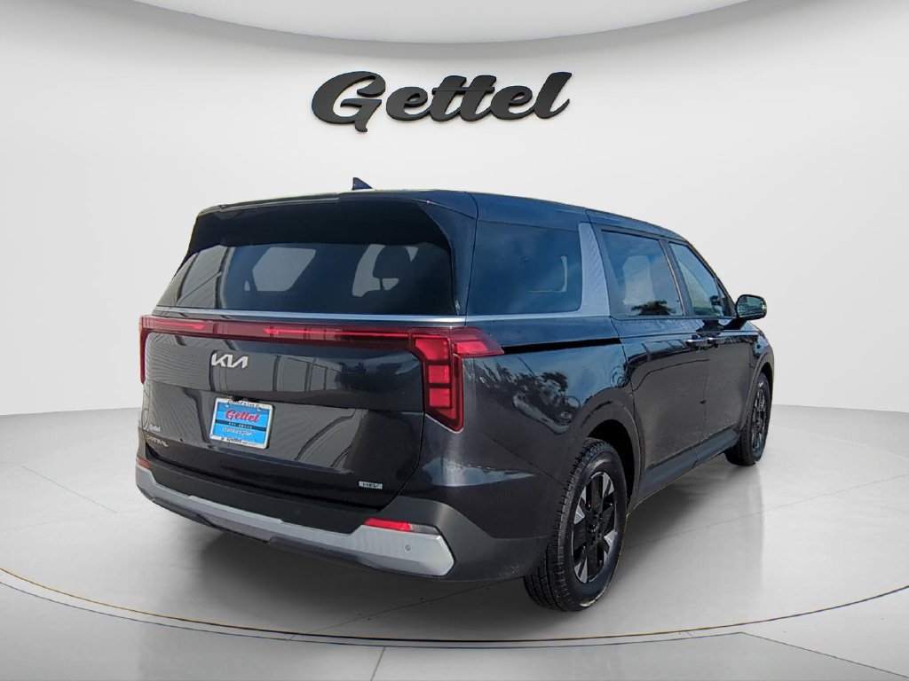 Used 2026 Kia Carnival LXS FWD image 5