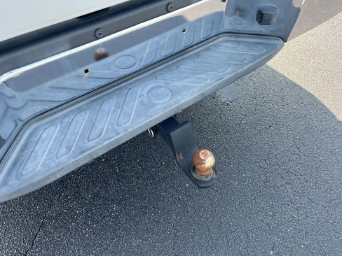 Used 2019 Nissan Frontier SV image 27