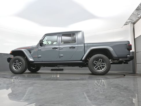 New 2026 Jeep Gladiator Mojave AWD/4WD image 15