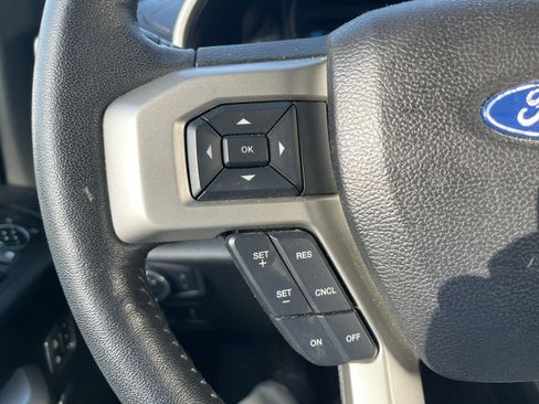 Used 2020 Ford F150 Lariat w/ Equipment Group 502A Luxury AWD/4WD image 11
