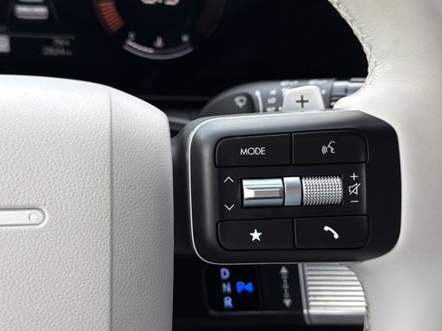 Certified 2026 Hyundai Santa Fe SE image 24