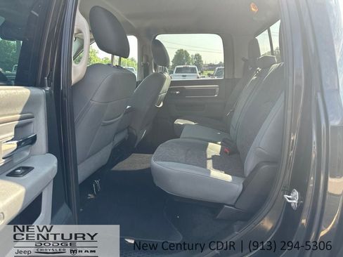 Used 2017 RAM 1500 Big Horn AWD/4WD image 8
