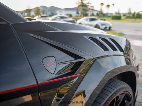 Used 2021 Lamborghini Urus image 27