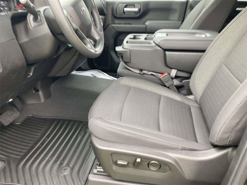 New 2025 Chevrolet Silverado 2500 Custom w/ Custom Value Package image 15