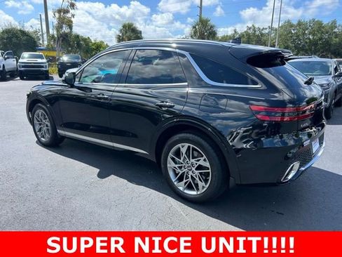 Used 2023 Genesis GV70 2.5T w/ Advanced Package AWD/4WD image 4