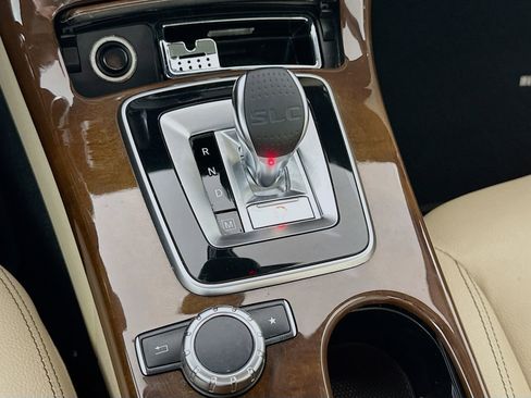 Used 2017 Mercedes-Benz SLC 300 image 17