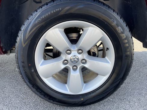 Used 2024 RAM 1500 Classic SLT image 19