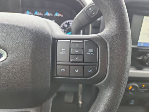 Used 2023 Ford F150 XLT AWD/4WD image 12