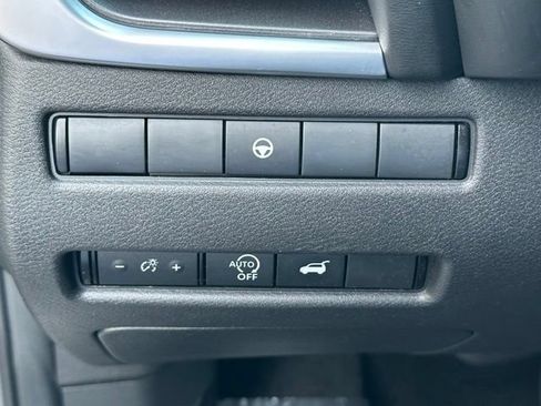 Certified 2023 Nissan Rogue SV w/ SV Premium B Package AWD/4WD image 23
